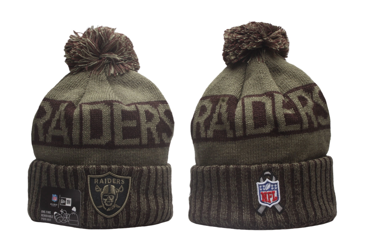 Las Vegas Raiders Pom Pom Cuffed Knit Beanie